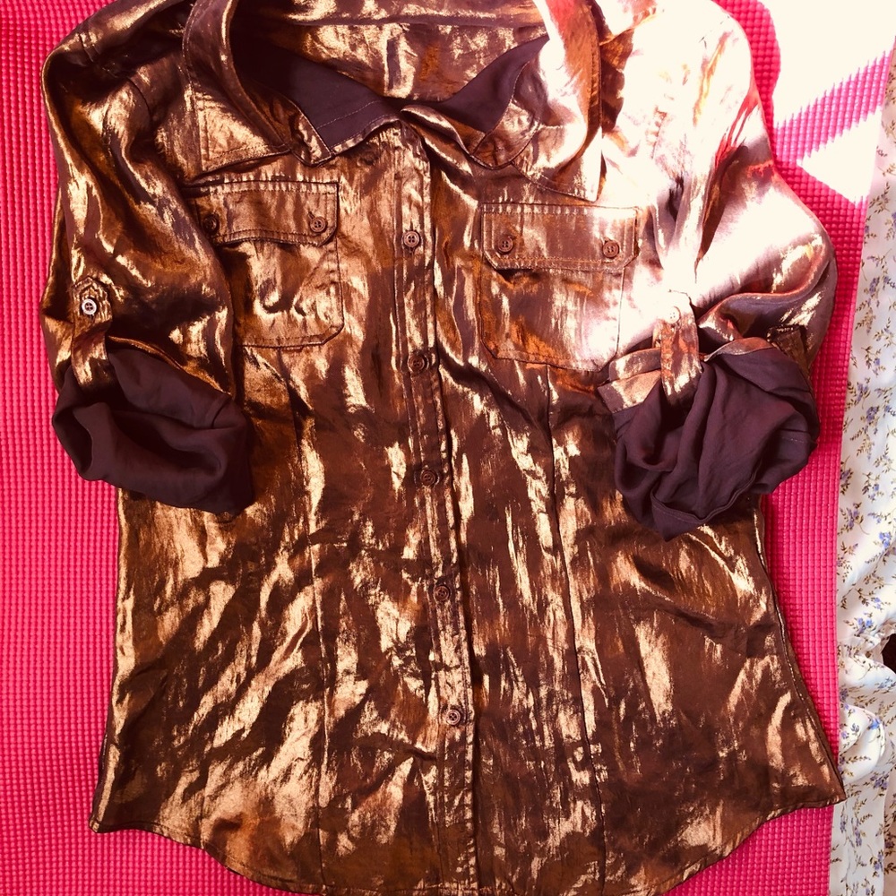 Calvin Klein Metallic Top😍